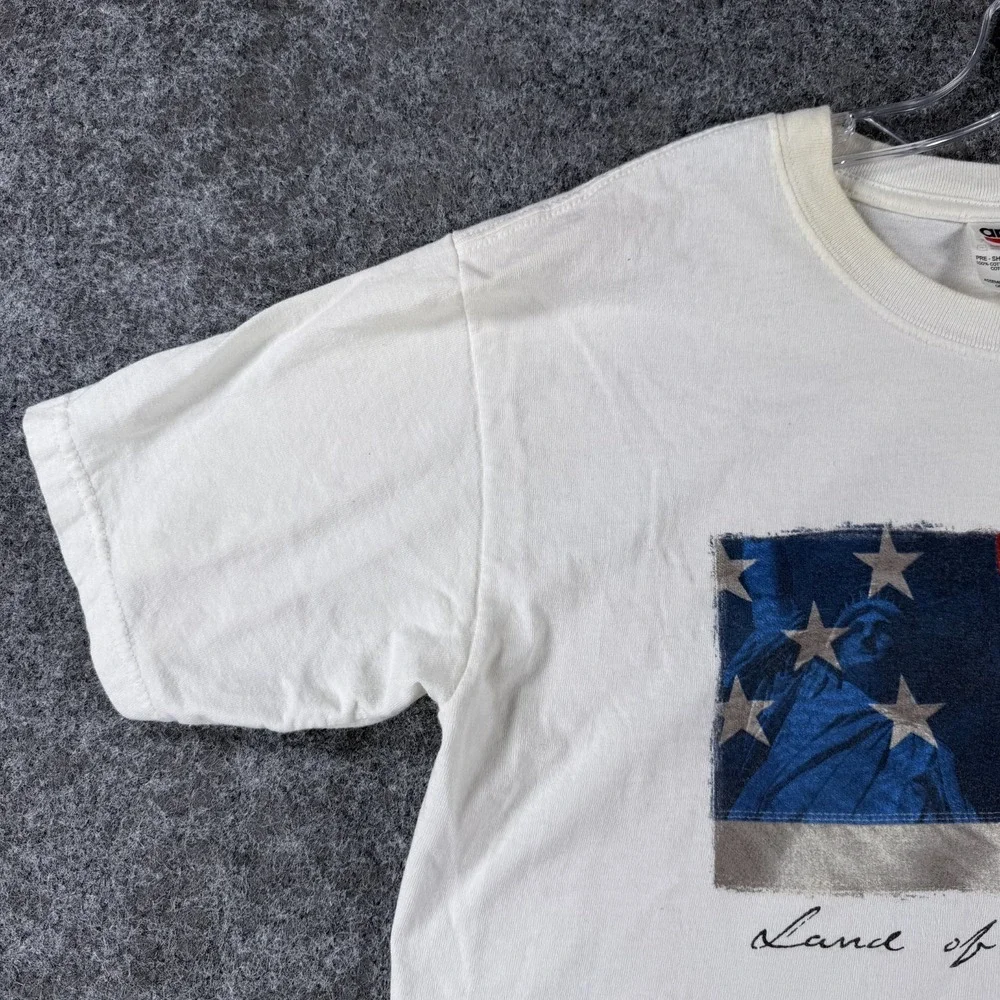 Vintage Anvil‎ Land of Liberty T-Shirt Mens M White Pre-Shrunk USA American Flag